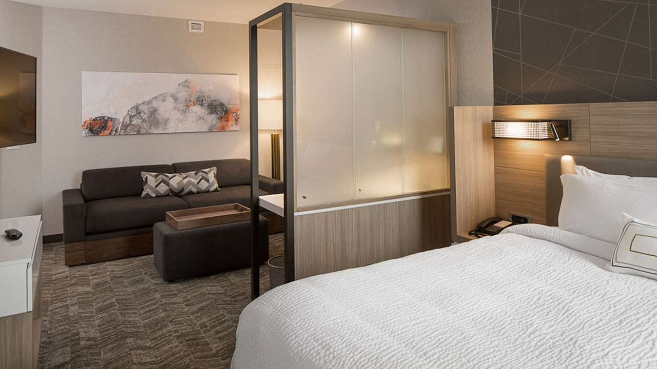 SpringHill Suites by Marriott Kalispell King Suite